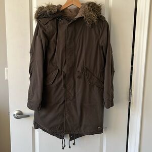 Aritzia TNA BRITANNIA Parka